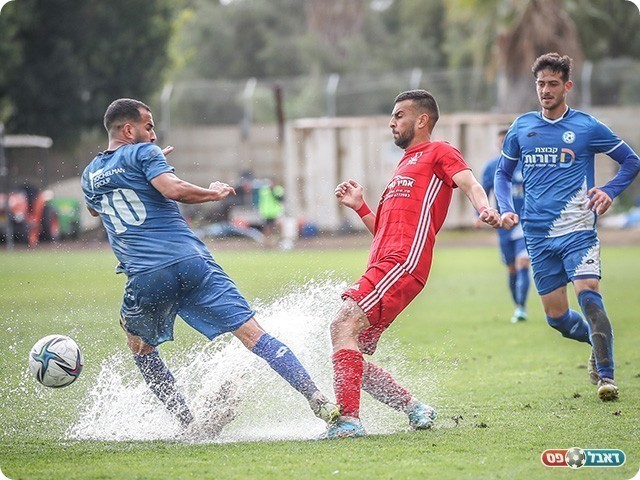 העבירה בעקבותה גומה הורחק בצהוב שני (איהם ג'אברין)